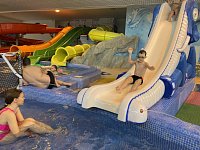  В водном царстве: как дети из центра «Надежда» открыли для себя мир радости и приключений